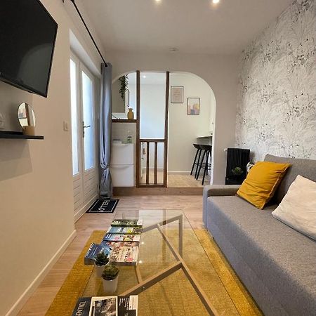 Magnifique Studio Cosy Avec Terrasse En Centre-Ville Provins Ngoại thất bức ảnh